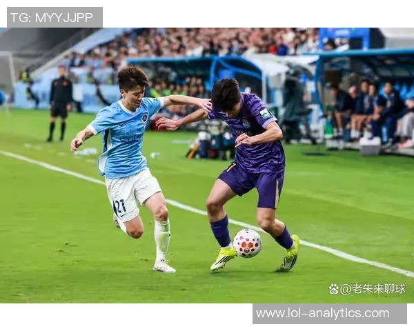 中超精彩对决里昂逆转那不勒斯帽子戏法引发争议判罚全场沸腾